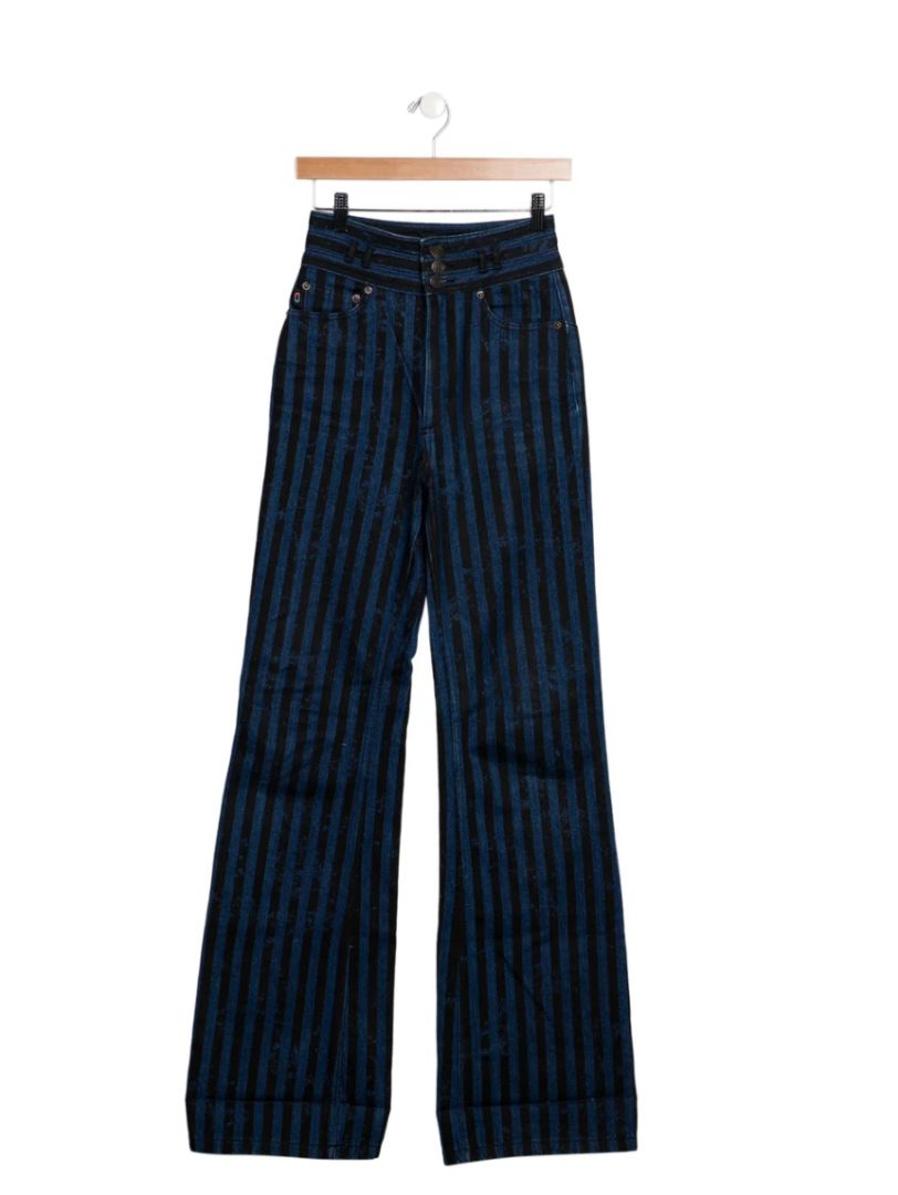 Marc Jacobs - wide legged star jeans