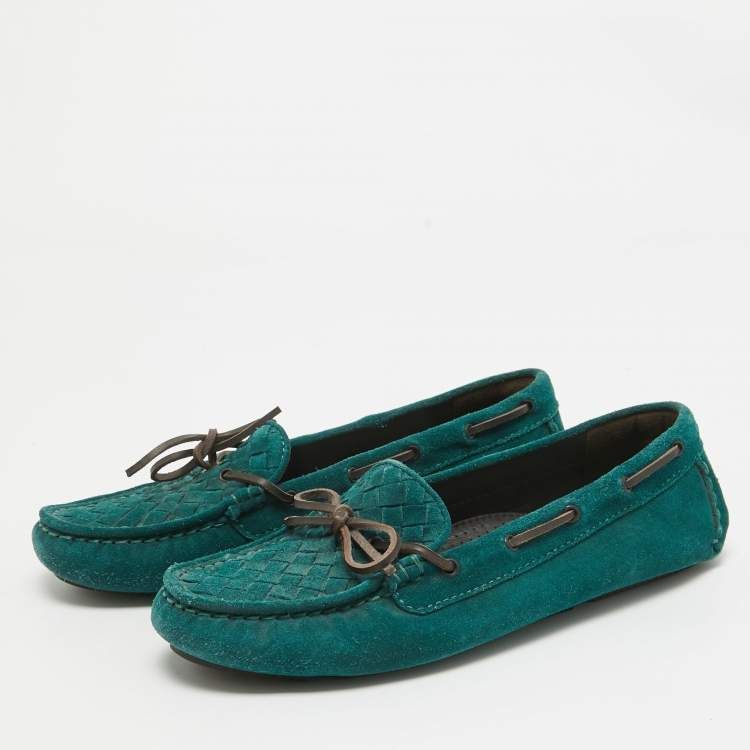 BOTTEGA VENETA green suede intrecciato bow loafers