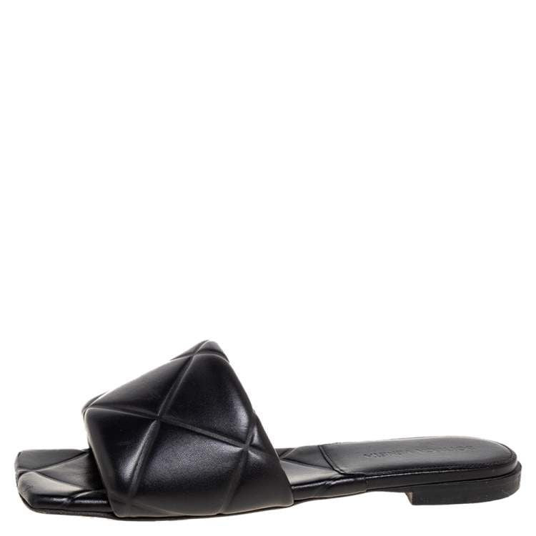 BOTTEGA VENETA black padded leather slides/lido sandal