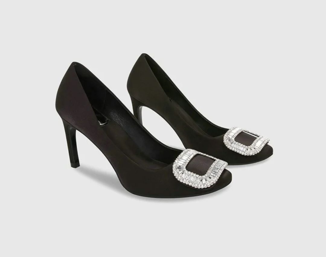 Roger Vivier - Satin Crystal Embellished Pumps