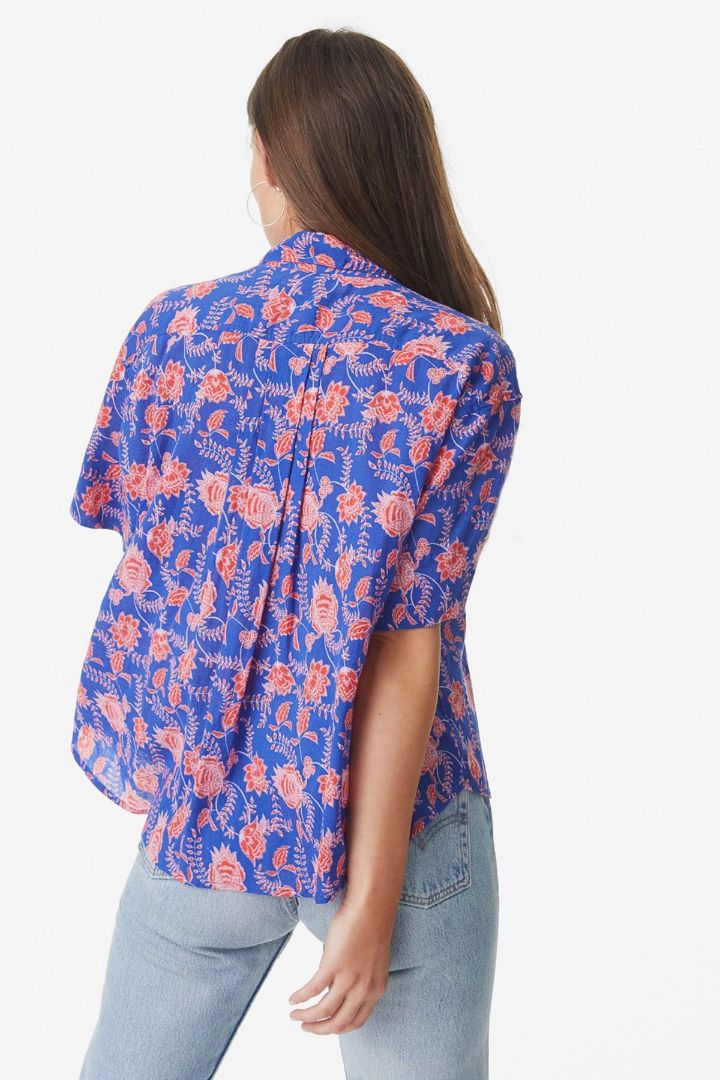 XIRENA blue beau shirt with red flowers