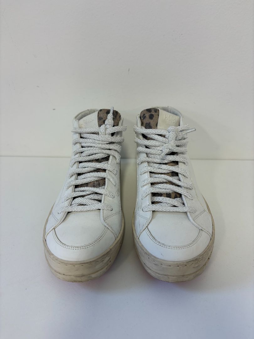 P448 - High Top Sneaker
