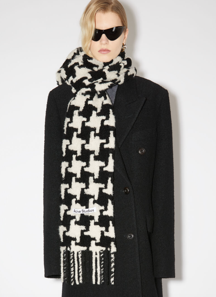 ACNE Studios Black/White Houndstooth Wool Scarf