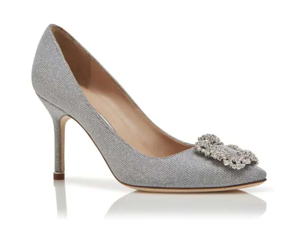 MANOLO BLAHNIK  silver hangisi pumps