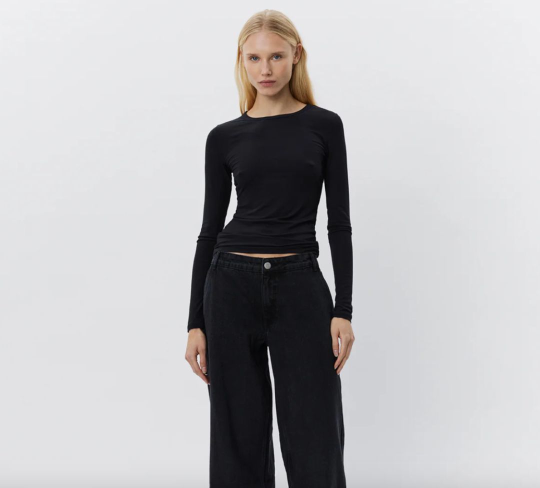 SOFIE SCHNOOR ribbed black longsleeve