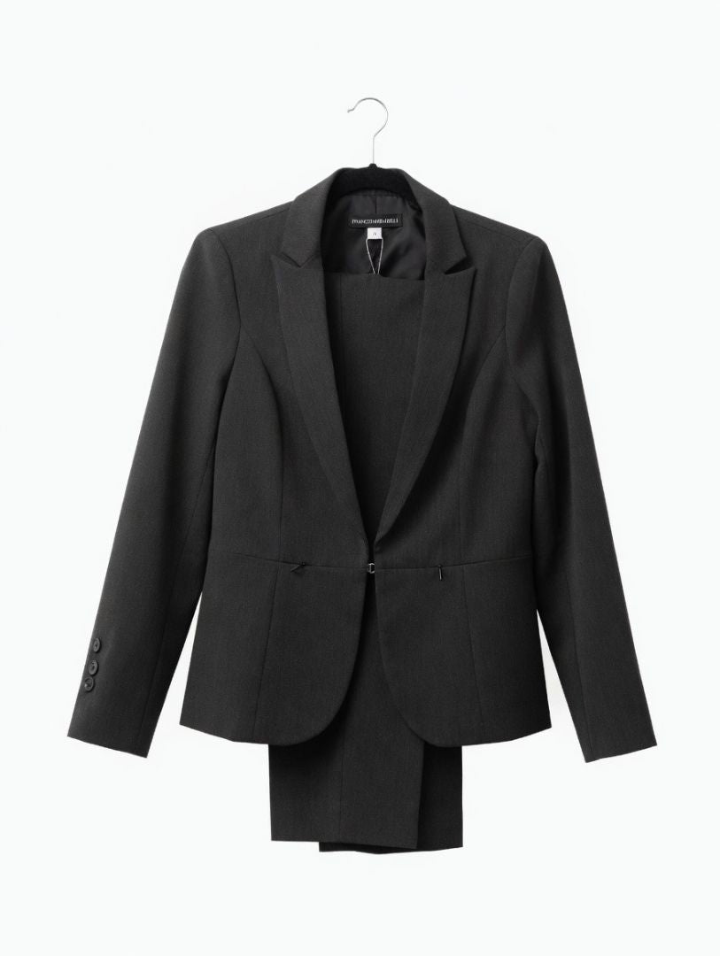 FRANCO MIRABELLI grey pantsuit set, blazer has lapel and zip pockets, pants slight crop
