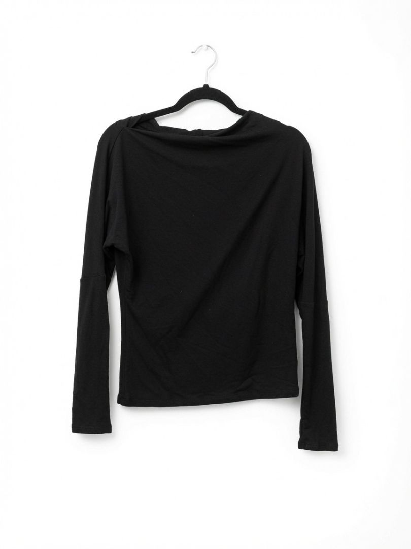 Bleusalt Black Long Sleeve Top