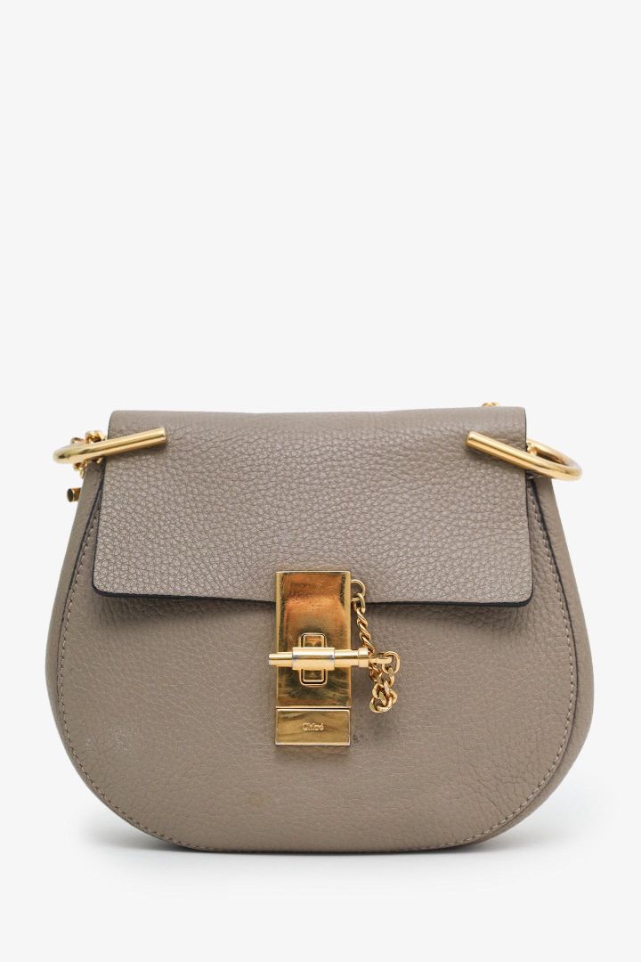 Chloe Taupe Grained Leather Shoulder Bag with Gold Chain Strap & logo on the clasp